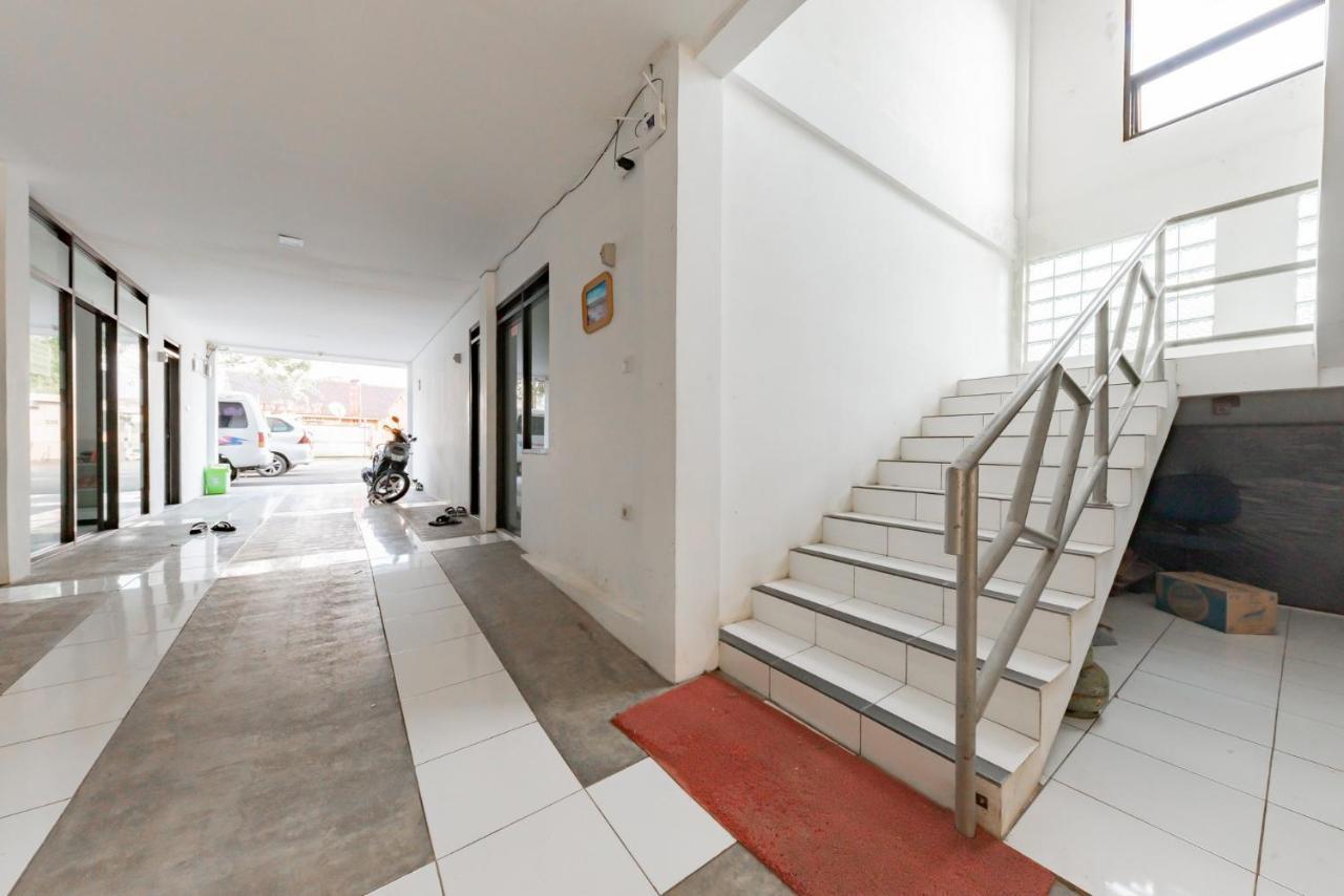 Reddoorz Syariah Near Rs Hermina Sukabumi Extérieur photo